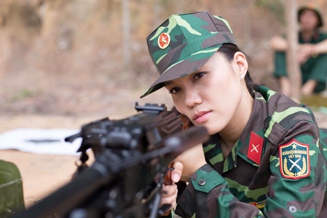 Nu xa thu 9X ben duyen nghe mau anh hinh anh 7