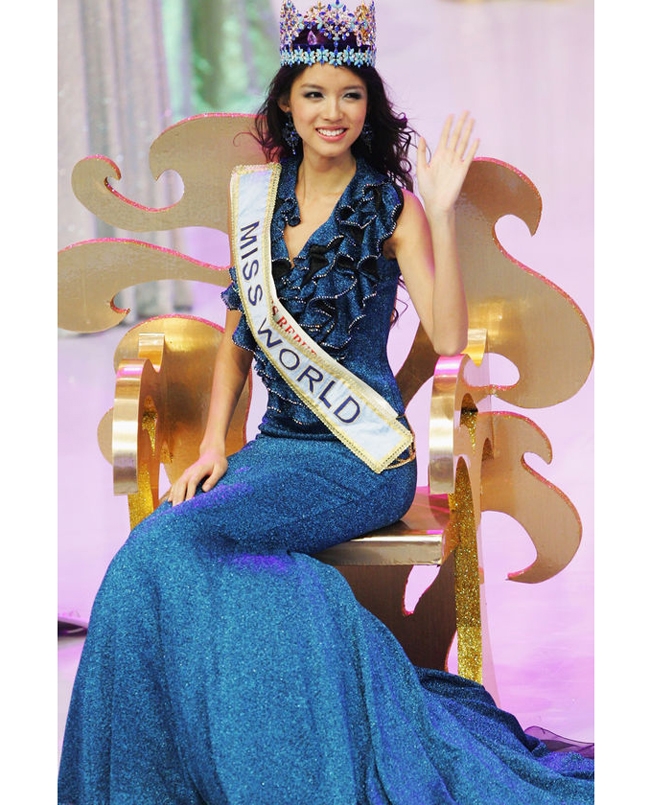 3. Zhang Zilin (Trương Tử Lâm): Người đẹp Trung Quốc đầu tiên đăng quang Hoa hậu Thế giới (Miss World 2007).