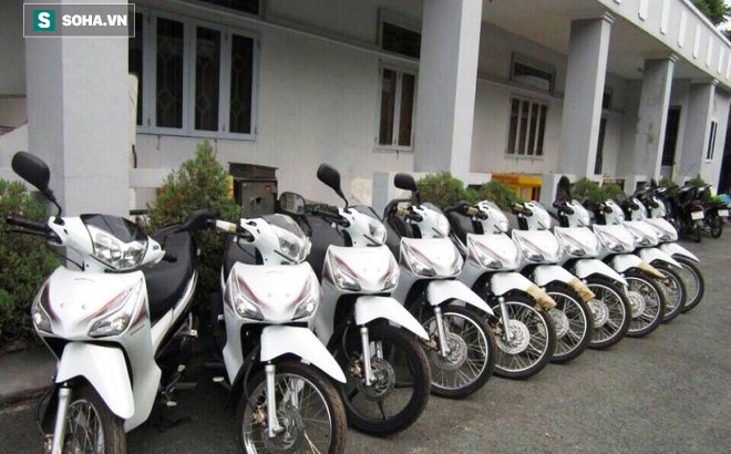 Gã thủ kho lấy trộm hàng chục xe máy của công ty đi cầm cố