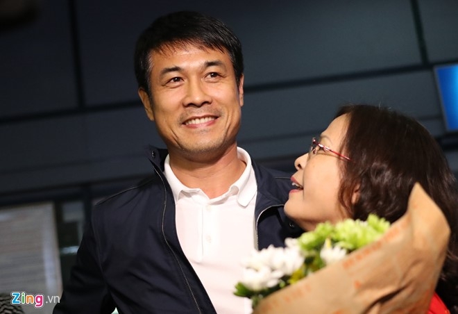 HLV Huu Thang cam thay xau ho voi nguoi ham mo hinh anh 1
