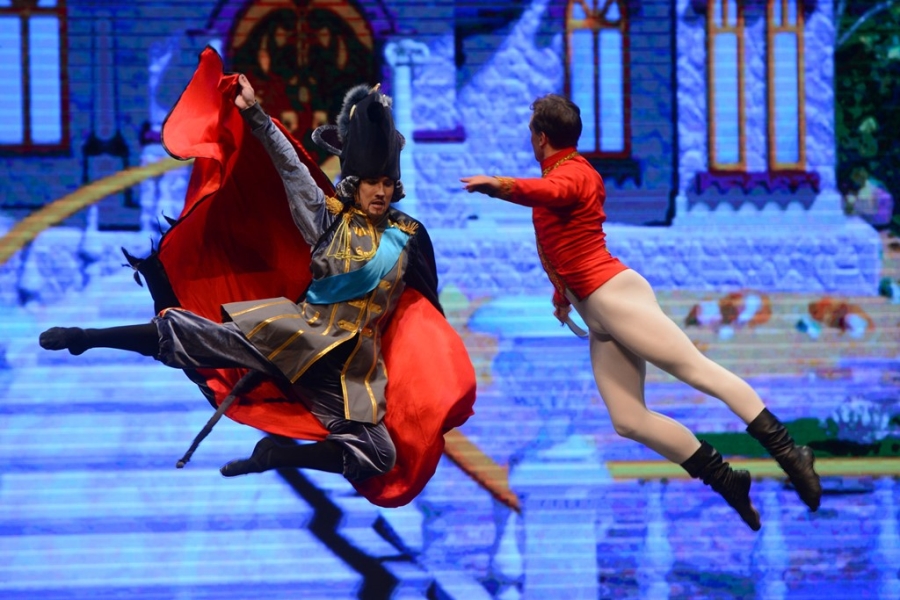 Vo ballet 'Kep hat de' gay an tuong tai Ha Noi hinh anh 11
