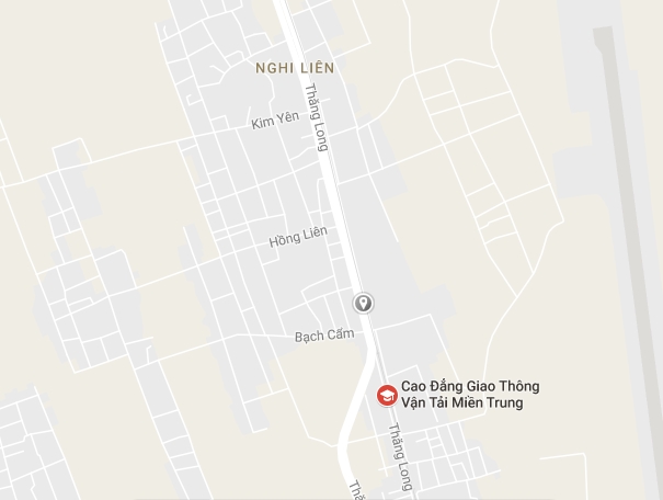 Bi tau hoa keo le hon 50 m khi nghe dien thoai ben duong ray hinh anh 2