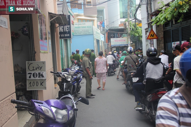 TP HCM: Nhiều người bị thương sau tiếng nổ lớn trong khu dân cư - Ảnh 2.