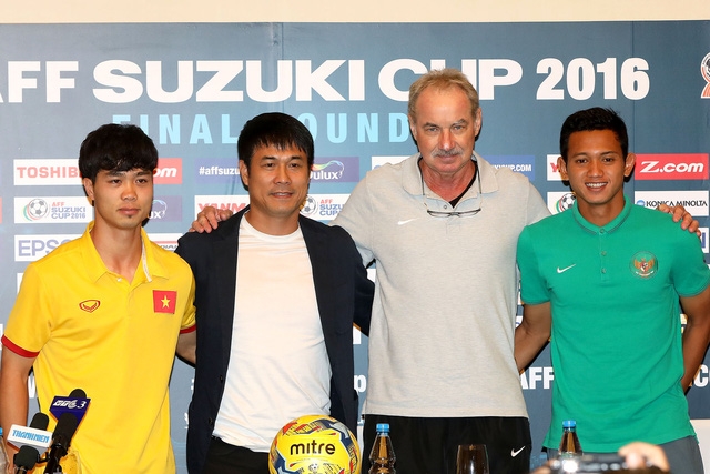 HLV Hữu Thắng sẽ trao cơ hội cho Công Phượng vào ngày 7/12 tới? - Ảnh: Gia Hưng