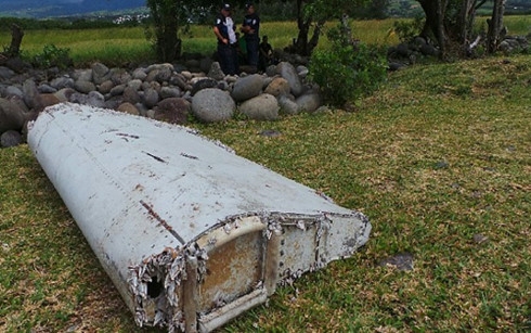 vu mat tich mh370 gia dinh cac nan nhan tu to chuc tim kiem hinh 1