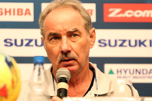 alfred-riedl-xin-vff-giu-ghe-hlv-cua-huu-thang