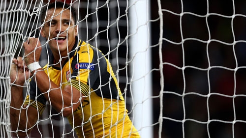 Sanchez được mời lương 400.000 bảng/tuần, Arsenal lo sốt vó - 1