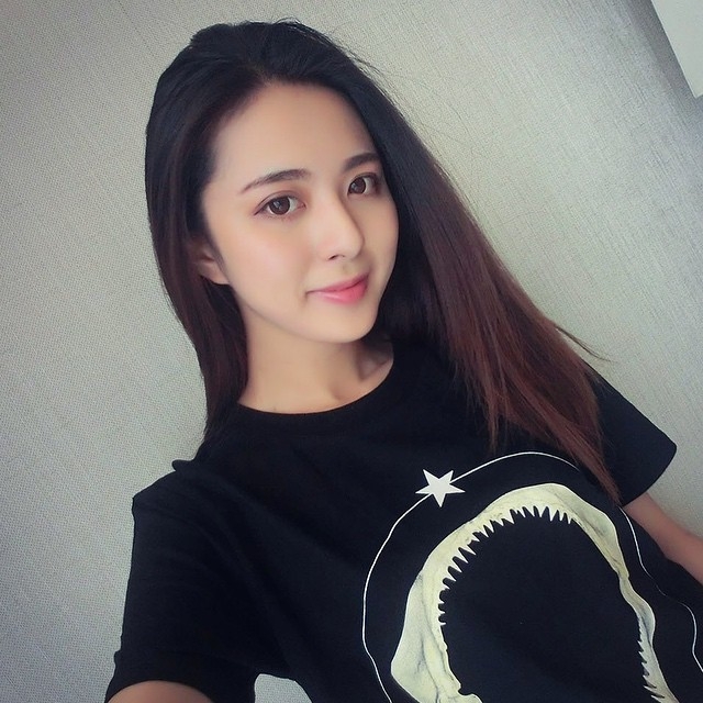 Cư dân mạng truy lùng cô gái ngủ gật mà vẫn xinh như Tây Thi - Ảnh 10.