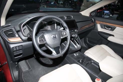 cuoc-chien-honda-cr-v-2017-va-mazda-cx-5-2017-3