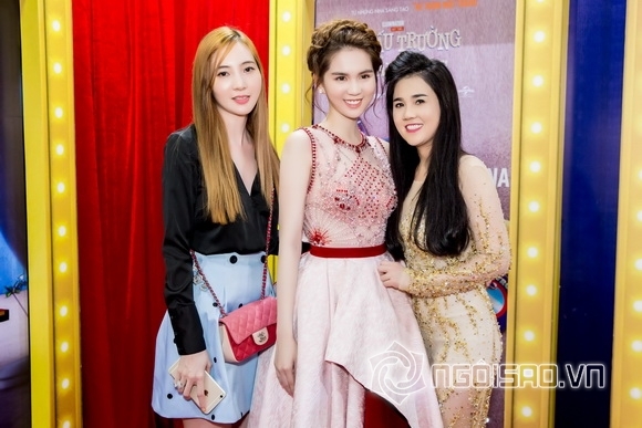 Ngọc Trinh lộng lẫy trên thảm đỏ 2
