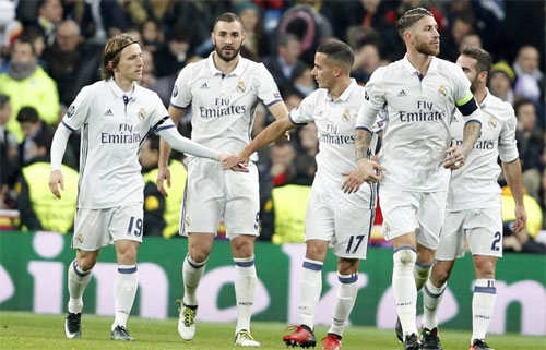 tap-chi-danh-tieng-loai-real-khoi-doi-hinh-tieu-bieu-champions-league