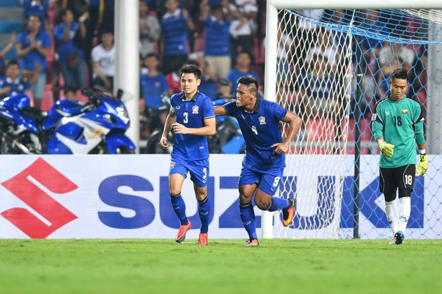 Xuan Truong vao doi hinh hay nhat ban ket AFF Cup hinh anh 9