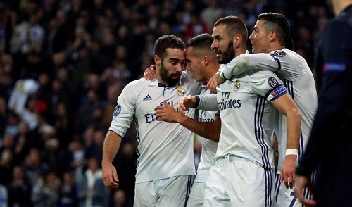 zidane-benh-vuc-ronaldo-trong-cao-buoc-tron-thue