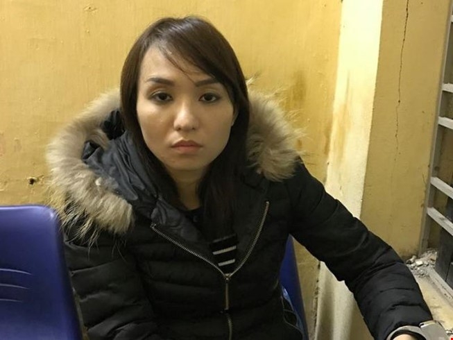 Bat nu quai cam dau duong day san xuat ma tuy hinh anh 1