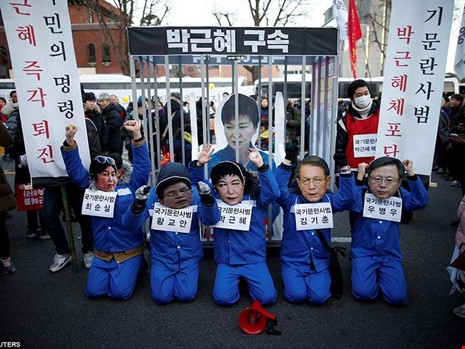 Cố vấn tổng thống Hàn Quốc dọa dẫm doanh nghiệp - ảnh 1