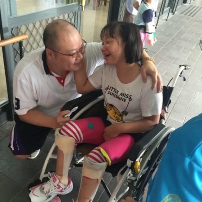 Nhờ một câu nói ngây ngô của con gái nhỏ, cuộc đời của đại ca giang hồ này đã thay đổi hoàn toàn - Ảnh 3. Nhờ một câu nói ngây ngô của con gái nhỏ, cuộc đời của đại ca giang hồ này đã thay đổi hoàn toàn - Ảnh 3.