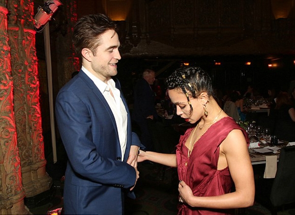 robert-pattinson-hiem-hoi-xuat-hien-cung-vo-sap-cuoi-2