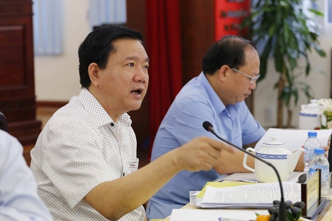 Bi thu Thang: 'Thue toi di, nam 2017 se xong ben xe' hinh anh 1