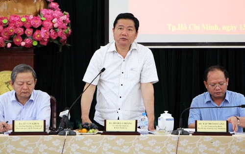 ong-dinh-la-thang-de-nghi-dieu-tiet-bay-giam-tai-cho-tan-son-nhat