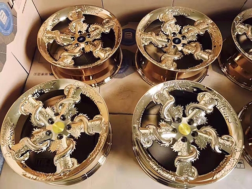 vanh-do-hinh-rong-gia-7800-usd