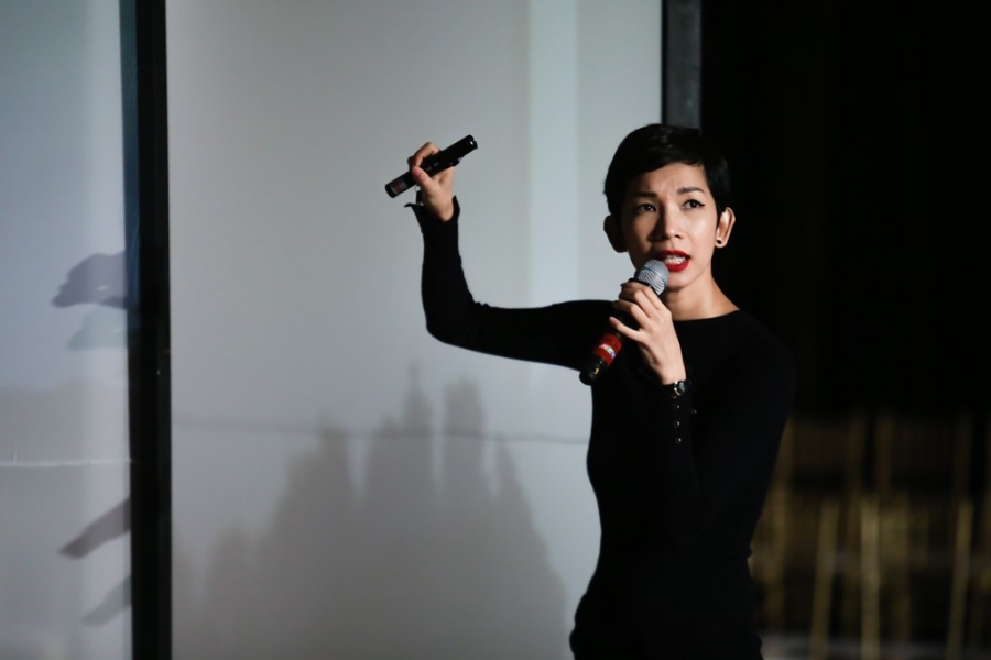 Dao dien catwalk: Niem vui, noi buon sau san dien hinh anh 5
