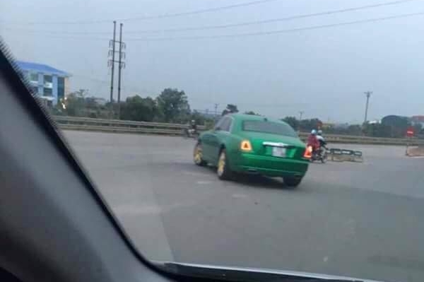  Rolls-Royce Ghost màu cực độc của đại gia Ninh Bình. 