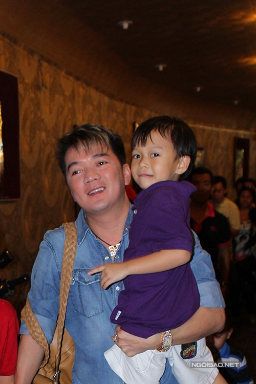 con-trai-cua-em-gai-duoc-mr-dam-thuong-nhu-con-de-1