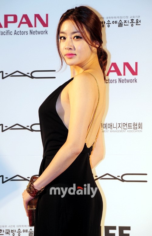 My nam Hyun Bin xac nhan yeu nu dien vien goi cam hinh anh 2