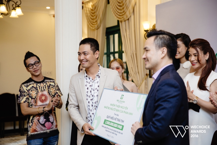Phan Anh: Lòng tử tế chưa bao giờ bị bỏ quên, nó luôn sẵn trong tim mỗi người, tôi chỉ góp phần lan truyền nó - Ảnh 12.
