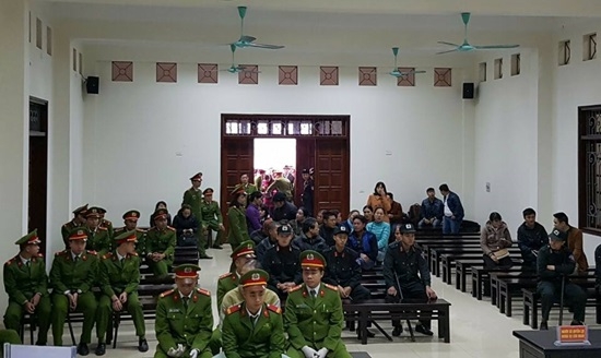Trực tiếp: Phiên tòa xét xử vụ thảm sát 4 bà cháu ở Quảng Ninh