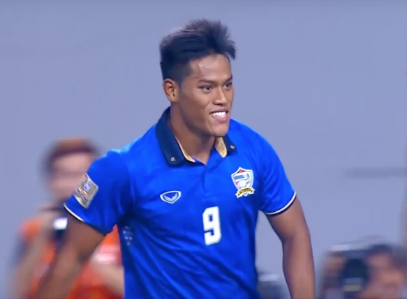 Indonesia va ong Riedl noi dai ky luc ve nhi hinh anh 1
