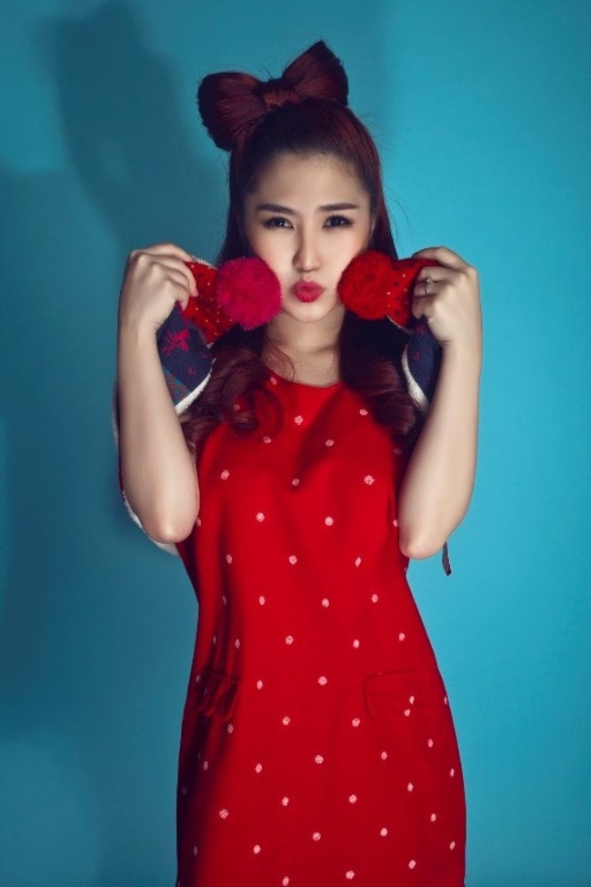 khi my nu viet hoa than thanh 