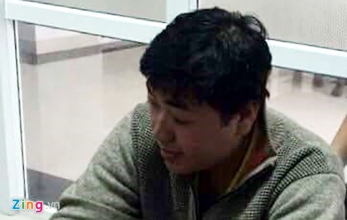 Khoanh khac bat nghi pham dung sung cuop ngan hang o Hue hinh anh 1
