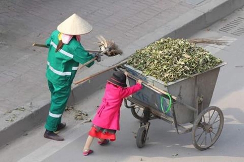Nghẹn lòng với 20 bức ảnh gây xôn xao mạng xã hội năm 2016 - Ảnh 1.