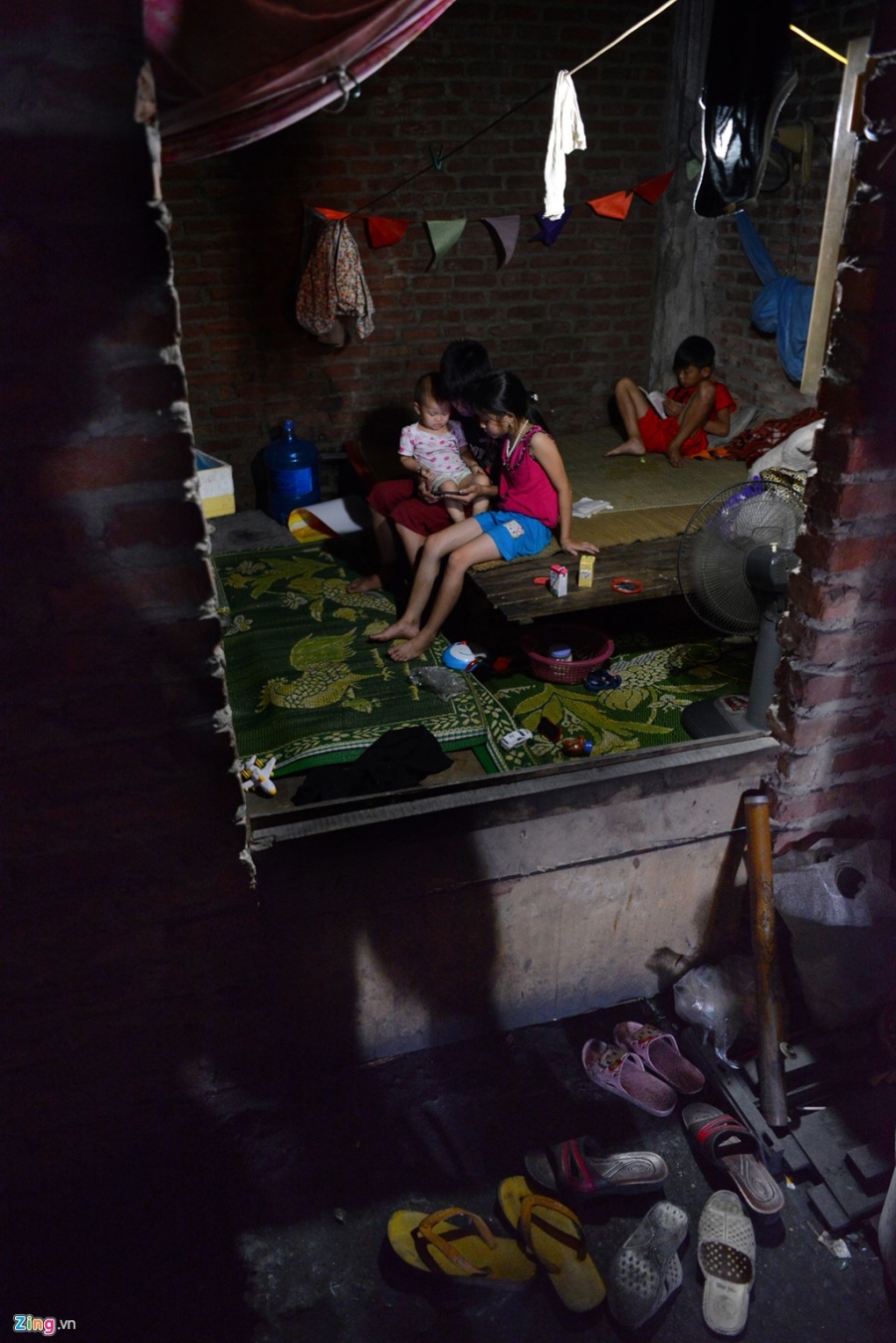 Nha lien ke tien ty bo hoang thanh noi o cua lao dong ngheo hinh anh 14