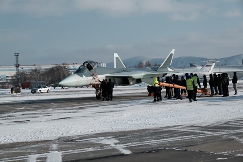 Lộ diện nguyên mẫu thứ 8 của siêu tiêm kích T-50 ảnh 1