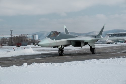 Lộ diện nguyên mẫu thứ 8 của siêu tiêm kích T-50 ảnh 2