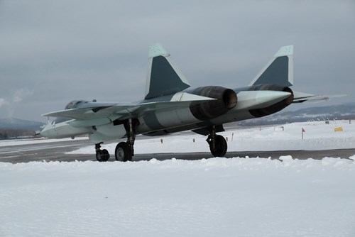 Lộ diện nguyên mẫu thứ 8 của siêu tiêm kích T-50 ảnh 3