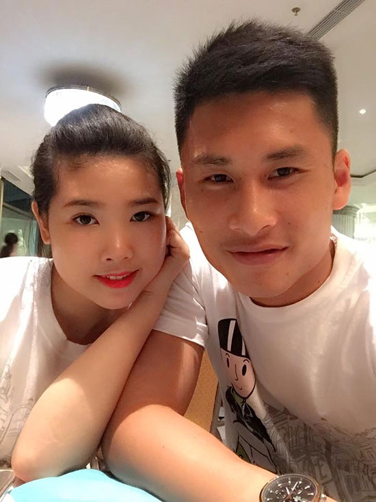 Muôn vẻ kiểu xả hơi của tuyển thủ Việt Nam sau AFF Cup