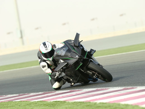 10-moto-manh-nhat-the-gioi-2016