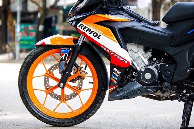 Honda Winner 150 son tem dau dan ao cua biker Bien Hoa hinh anh 3