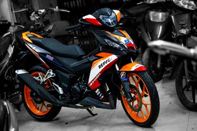 Honda Winner 150 son tem dau dan ao cua biker Bien Hoa hinh anh 6