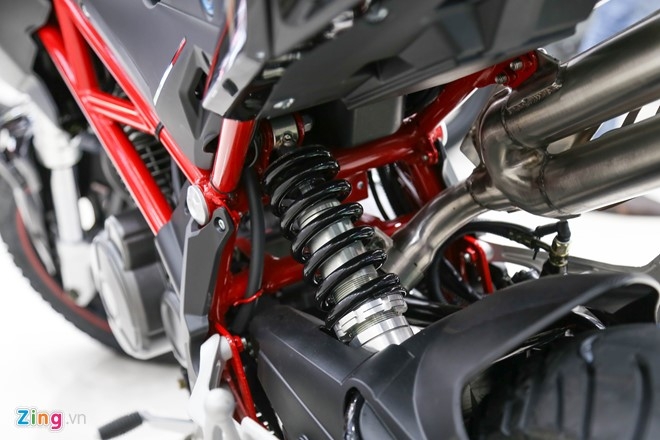 Chi tiet Benelli TNT125 gia 40 trieu, doi thu MSX tai VN hinh anh 10