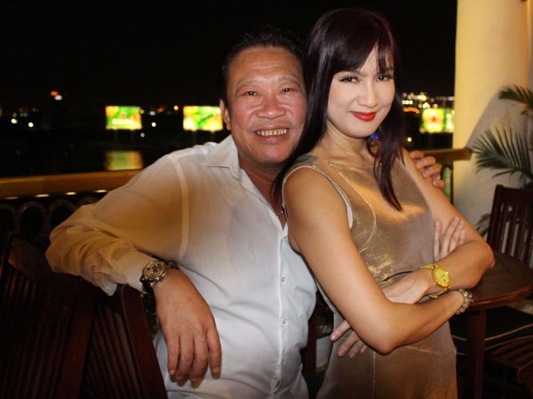 hien-mai-mo-tiec-sinh-nhat-hoanh-trang-sau-khi-bi-lua-1-6-ty-5