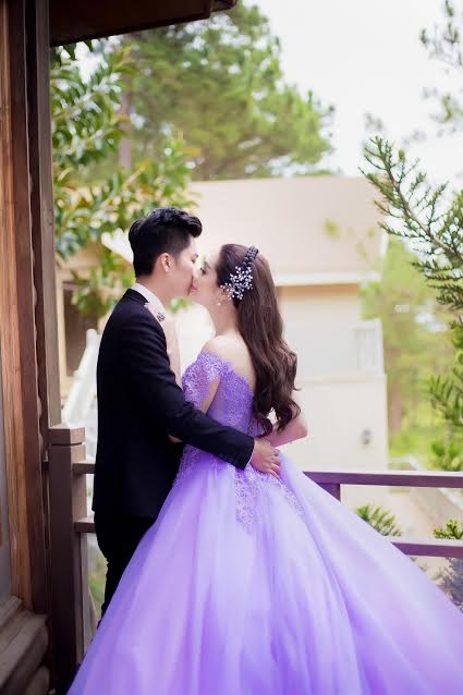 Lâm Khánh Chi và đám cưới “khác người” trong 2017
