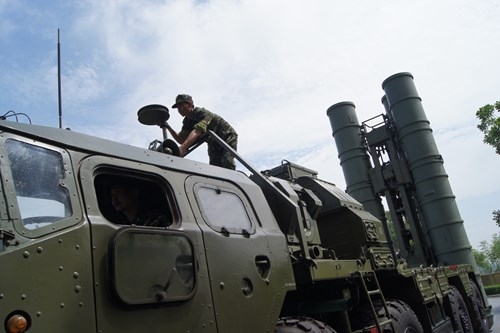 [ẢNH] ‘Rồng lửa’ S-300 bảo vệ vùng trời Việt Nam ảnh 8