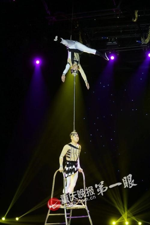 2 nghe si bi Viet Nam qua mat la than dong xiec o Trung Quoc hinh anh 3