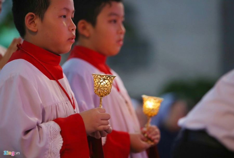 Hang nghin nguoi ra duong don Noel hinh anh 14