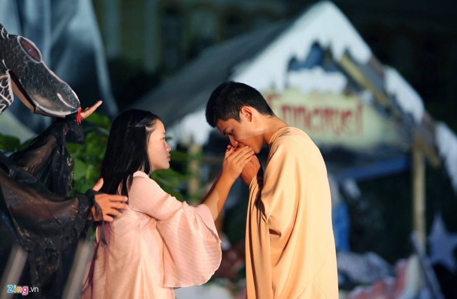 Nguoi dan Sai Gon, Ha Noi ra duong don Noel hinh anh 9