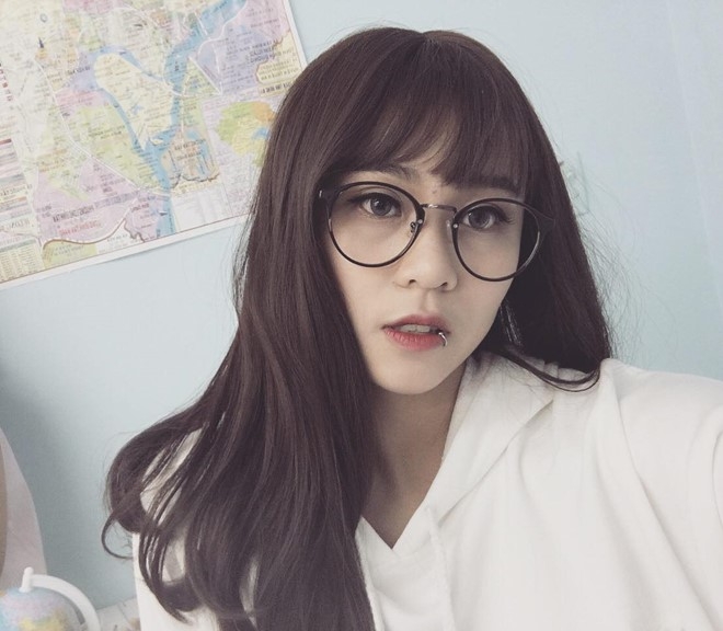 Ve dep cua nu game thu Viet duoc YouTube trao nut bac hinh anh 4